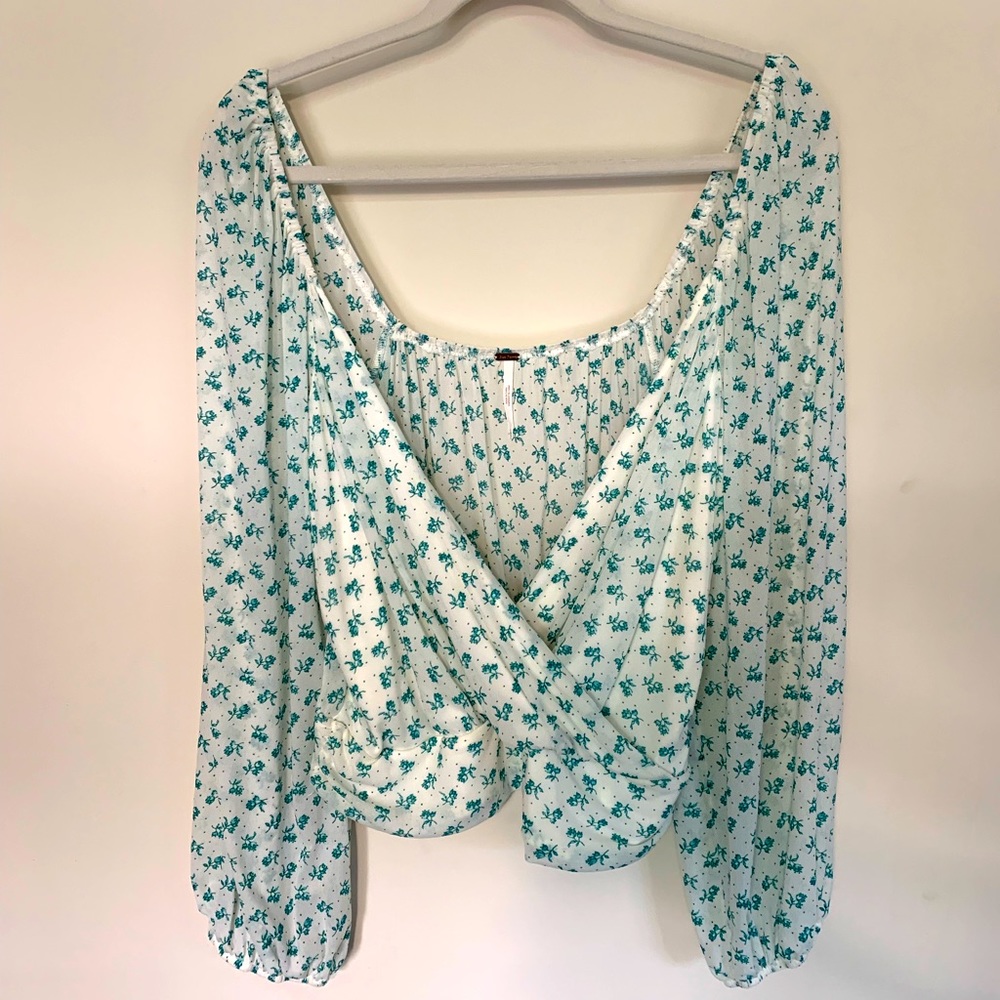 Free People White and Green Floral Crop-Top with Chiffon Sleeves, Size Large